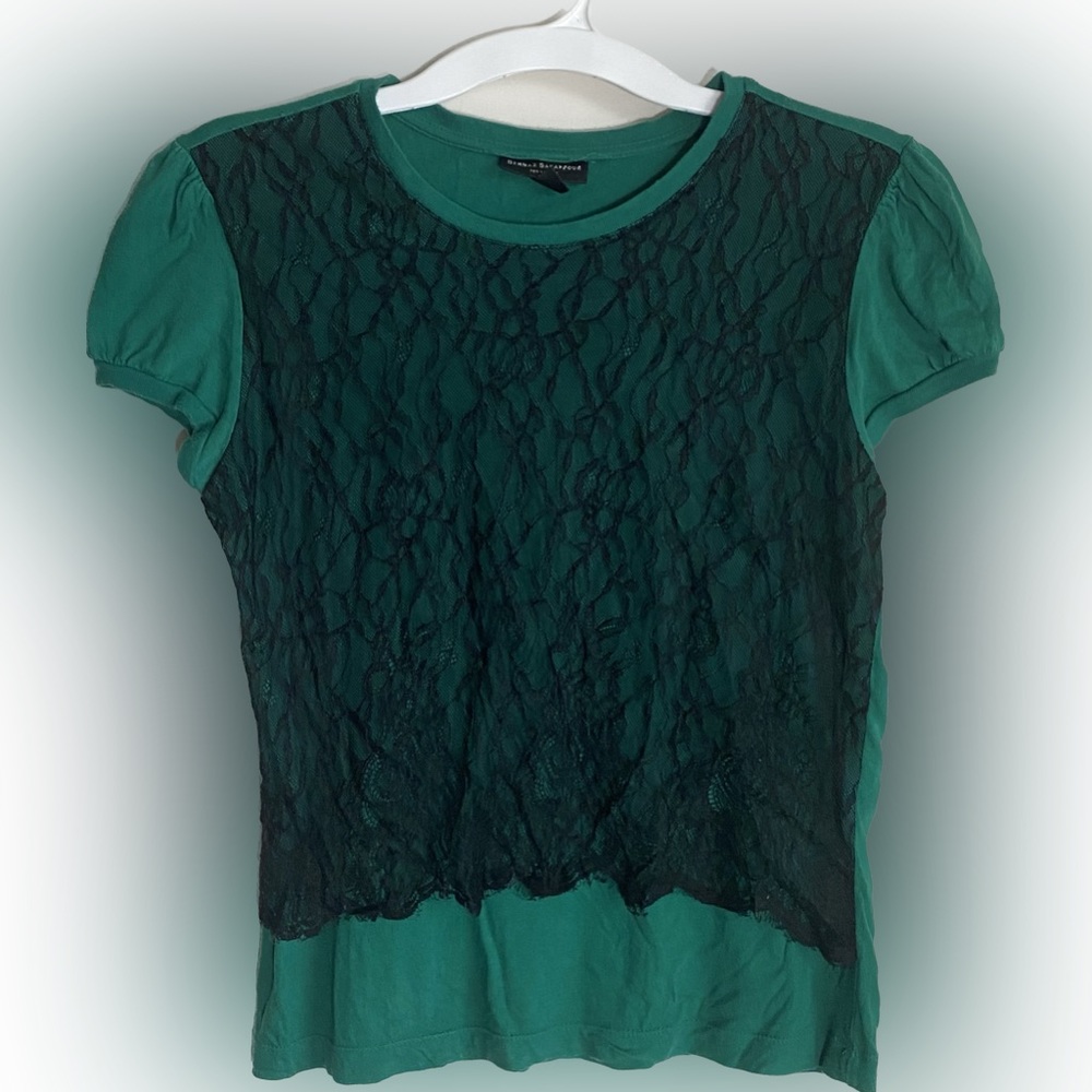 Y2K Behnaz Sarafpour for Target black lace overlay green tee with cap sleeves M